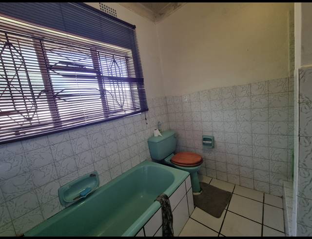 3 BEDROOM HOUSE FOR SALE IN UNITAS PARK